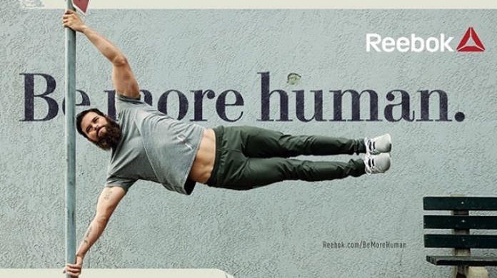 100 anuncios publicitarios con eslogan: Mejores slogans. Reebok: Sé más humano. 