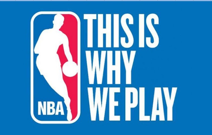 100 anuncios publicitarios con eslogan: Mejores slogans. NBA: Por eso jugamos. 