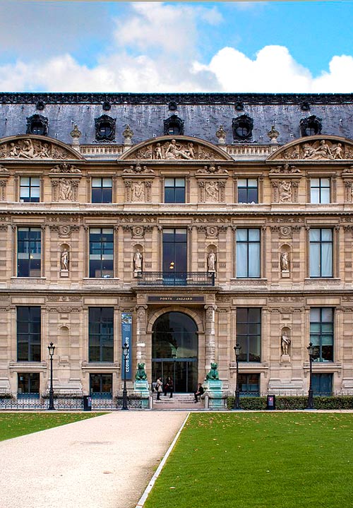 Museo del Louvre, París, Francia.  