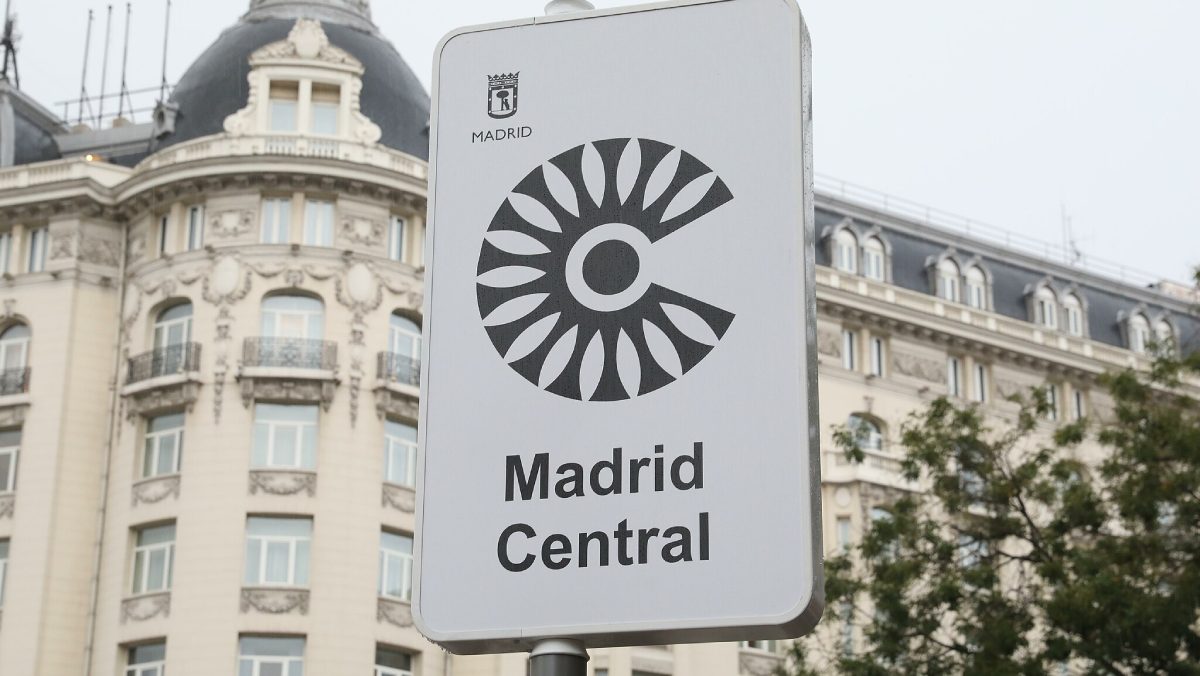 Una encuesta revela que el 72% de los ciudadanos cambiaría sus hábitos de movilidad si se implementaran peajes de acceso a las Zonas de Bajas Emisiones