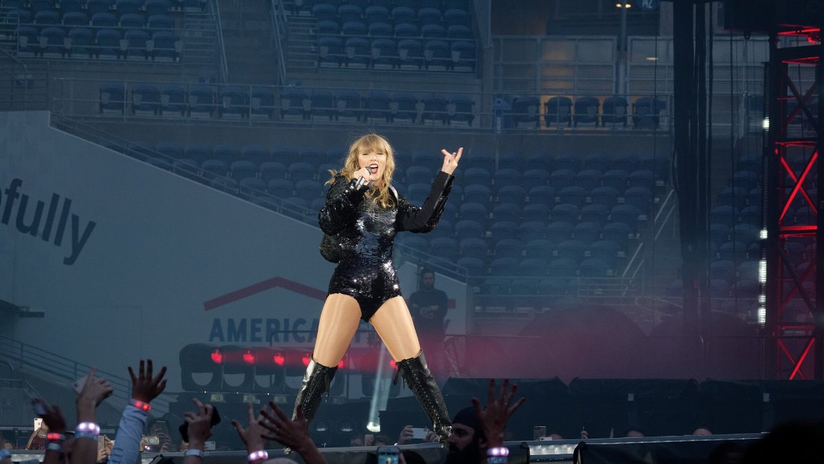 Taylor Swift cautiva al público español con una épica celebración de su trayectoria en “The Eras Tour”
