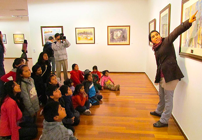 Visita guiada en el Centro Cultural Británico de Miraflores