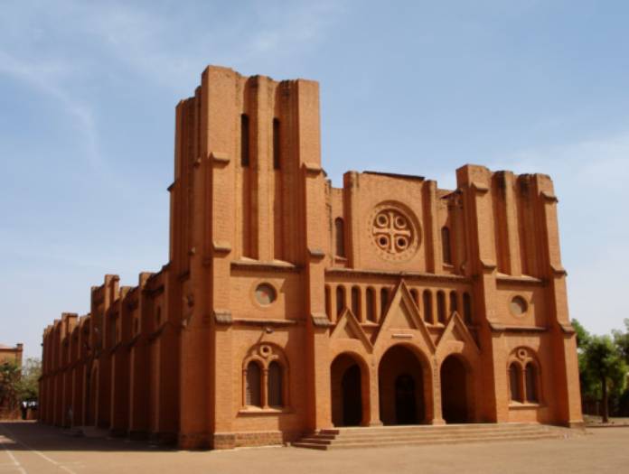 Burkina Faso: Catedral de Uagadugú