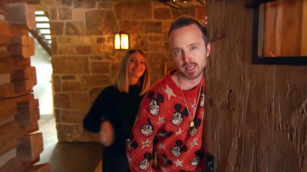 Aaron Paul enseña su lujosa casa diseñada por él mismo en un impresionante paraíso natural