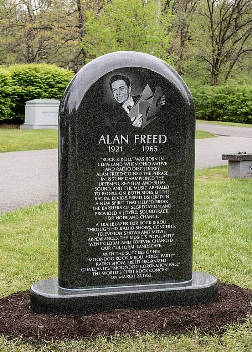 Alan-Freed-Lapida