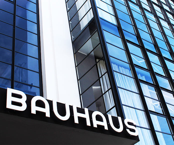 Arquitectura Bauhaus: historia, características y ejemplos del arte y diseño de la icónica escuela Bauhaus