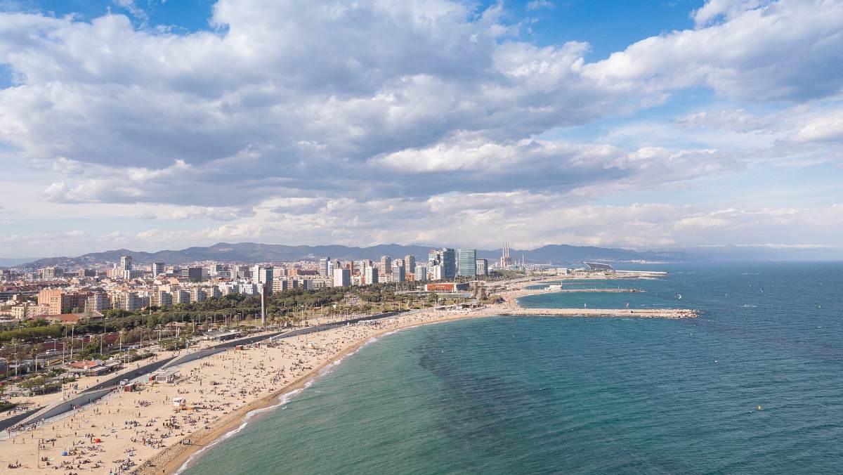 España destaca como el destino predilecto para los principales mercados turísticos de cara al verano de 2024