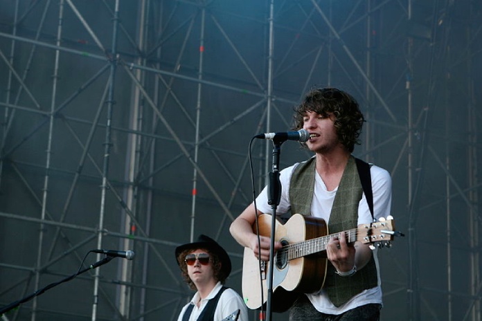 Britpop. The Kooks en concierto. Summercase 2008, Barcelona. 19/07/2008.