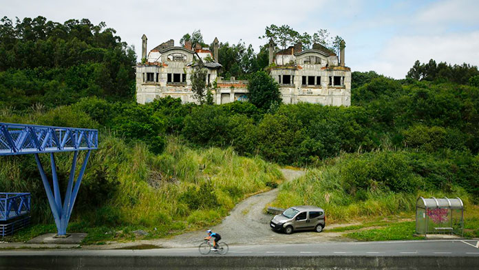 Casa Bailly, Galicia