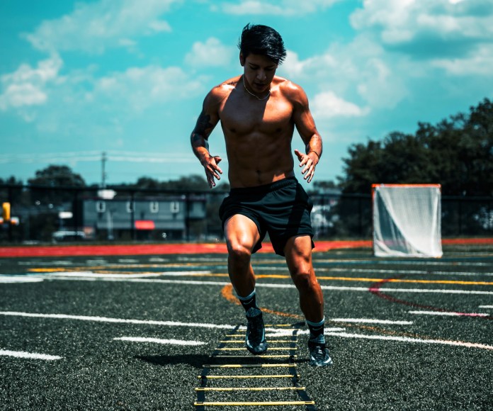 Deportista entrenando.