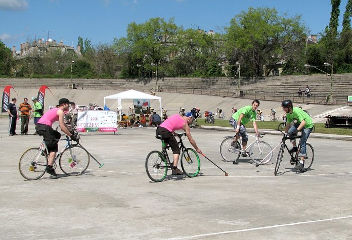 Deportes-Extranos-Bike-Polo