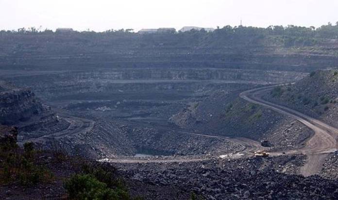 Desastres mineros más trágicos – Mina de carbón en Dhanbad
