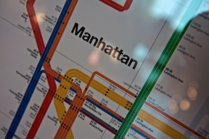Disenadores graficos famosos Massimo Vignelli mapas del metro de New York