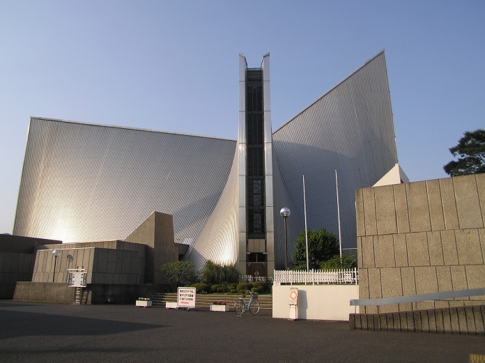 Estilo_Internacional_Catedral_Santa_María_De_Tokio