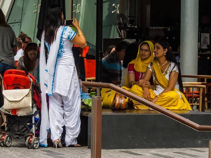 Celebración de las fiestas religiosas Diwali en Australia