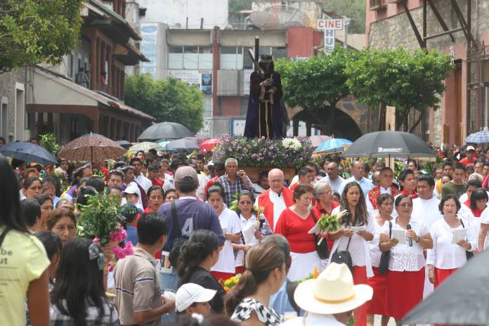 Procesión de Semana Santa en México