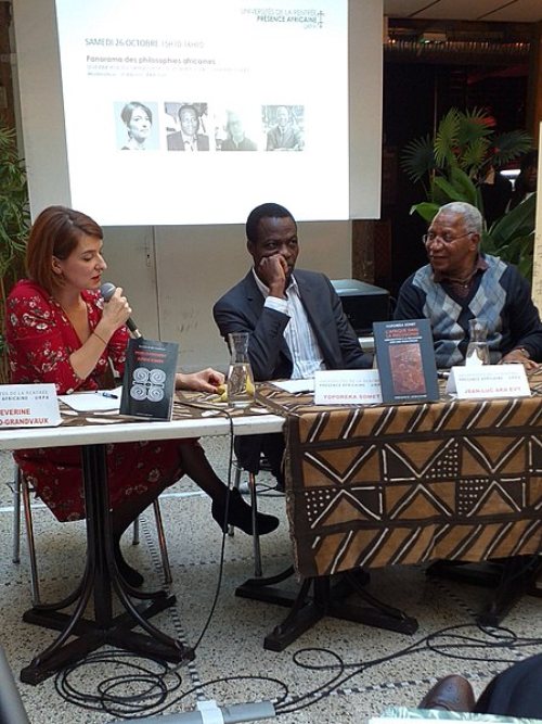 Filósofos del siglo XXI. Sévérine Kodjo-Grandvaux con Yoporeka Somet y Jean-Luc Aka Évy. Conferencia sobre la    Filosofía en África, 2019. 