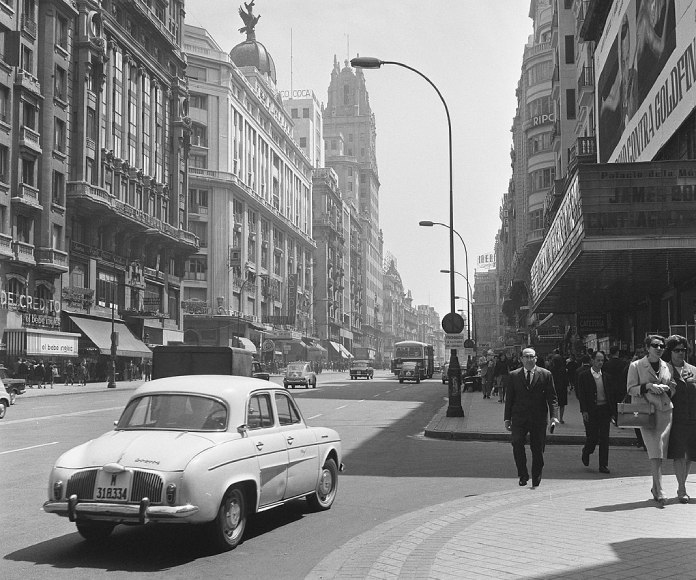 Hallan 7.800 fotografías de Madrid de hace medio siglo