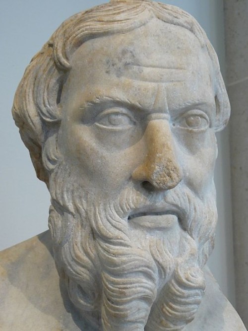 Historiadores famosos. Herodoto. Copia en mármol del busto del siglo IV a.C. con inscripciones encontrado en Athribis (Egipto). Museo de Arte Contemporáneo de Nueva York.