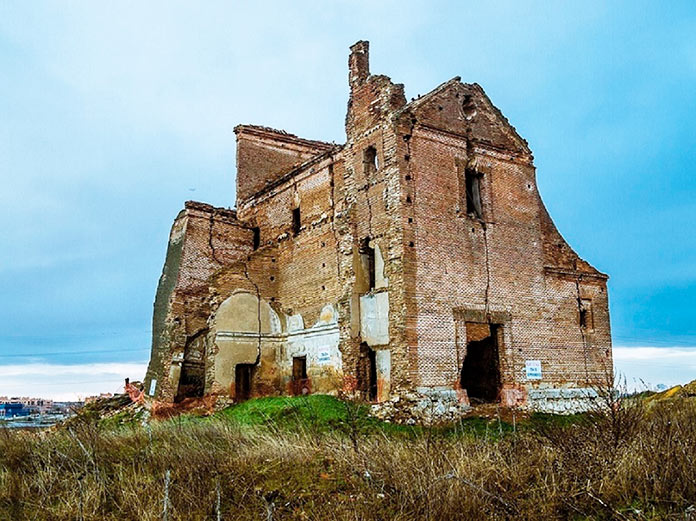 Iglesia de San Pedro Apóstol de Polvoranca (Leganés)