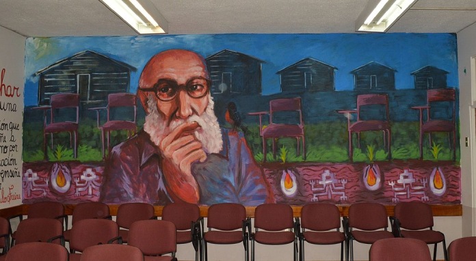 Intelectual-Organico-Paulo-Freire