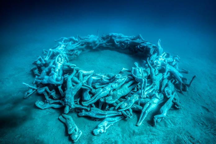 Jason deCaires Taylor: Human Gyre