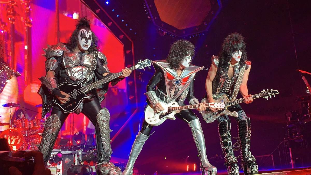 Pophouse Entertainment Group adquiere el catálogo de Kiss y planea desarrollar experiencias innovadoras para sus fanáticos