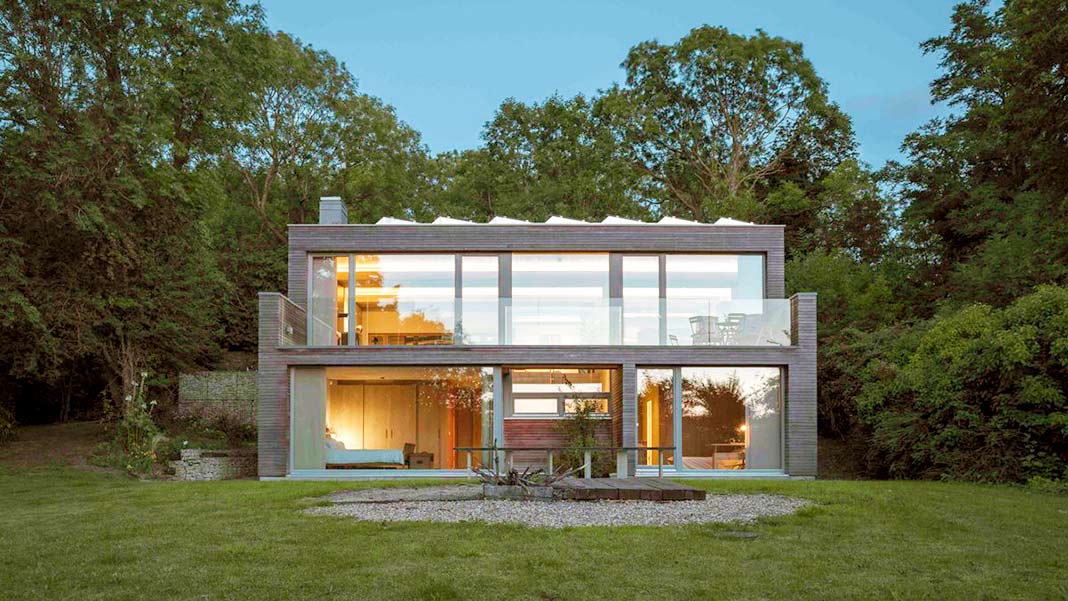 Lark Rise: una casa que produce más energía de la que consume