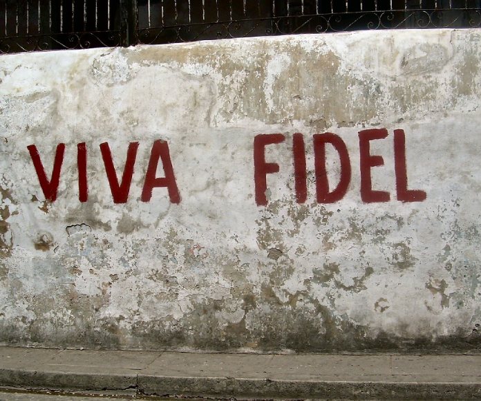 Las respuestas contradictorias a la muerte de Fidel Castro