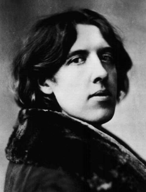 Literatura victoriana. Oscar Wilde en Nueva York, 1882. Por Martin van Meytes.