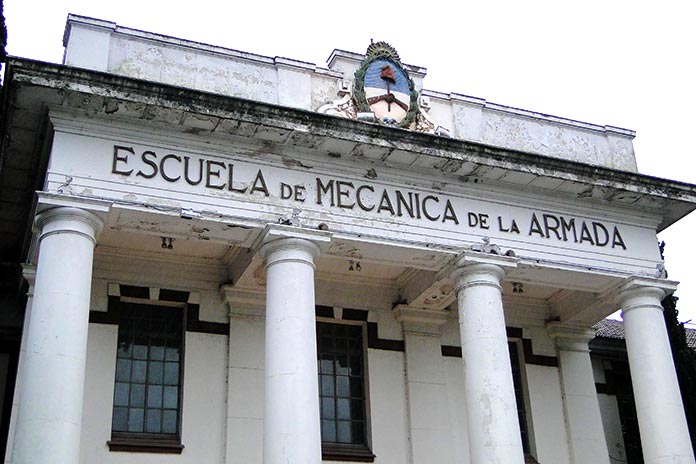 Operación Asado: Escuela Mecánica de la Armada (ESMA)