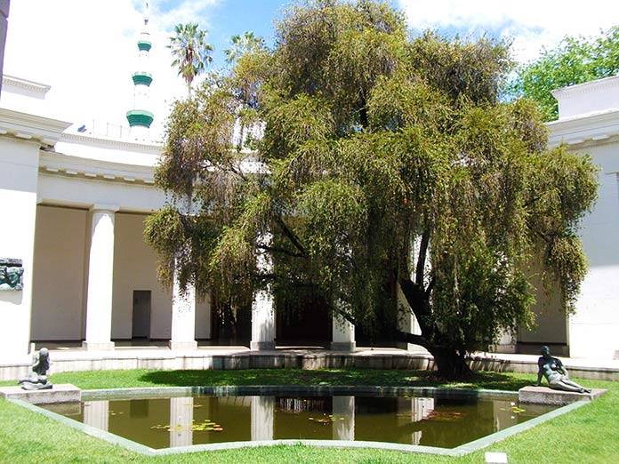 Patio central del edificio de estilo neoclásico  del Museo de Bellas Artes