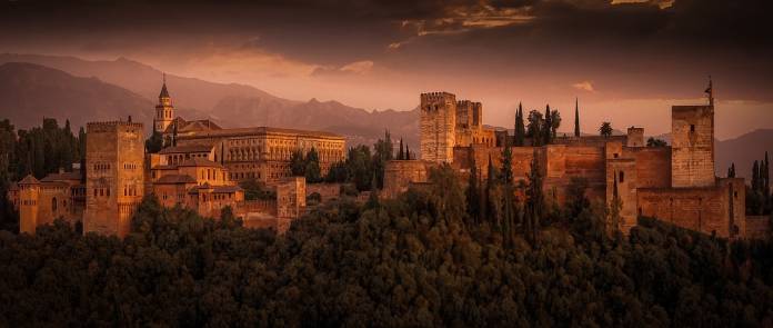 Patrimonio cultural de la humanidad:  La Alhambra