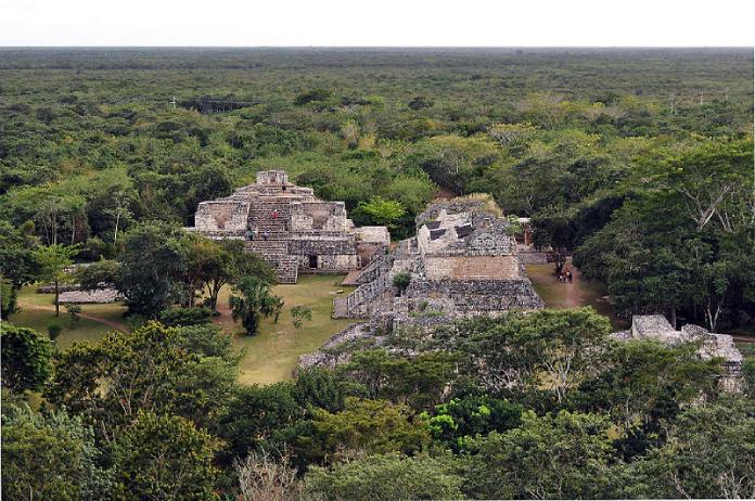 Templos mayas. Ek Balam. Vista panorámica. 