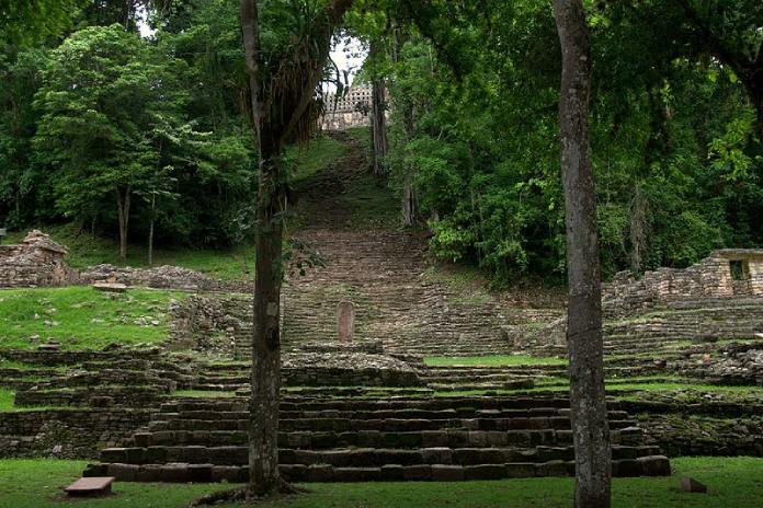 Templos mayas. Yaxchilán. Vista de Yaxchilán. 