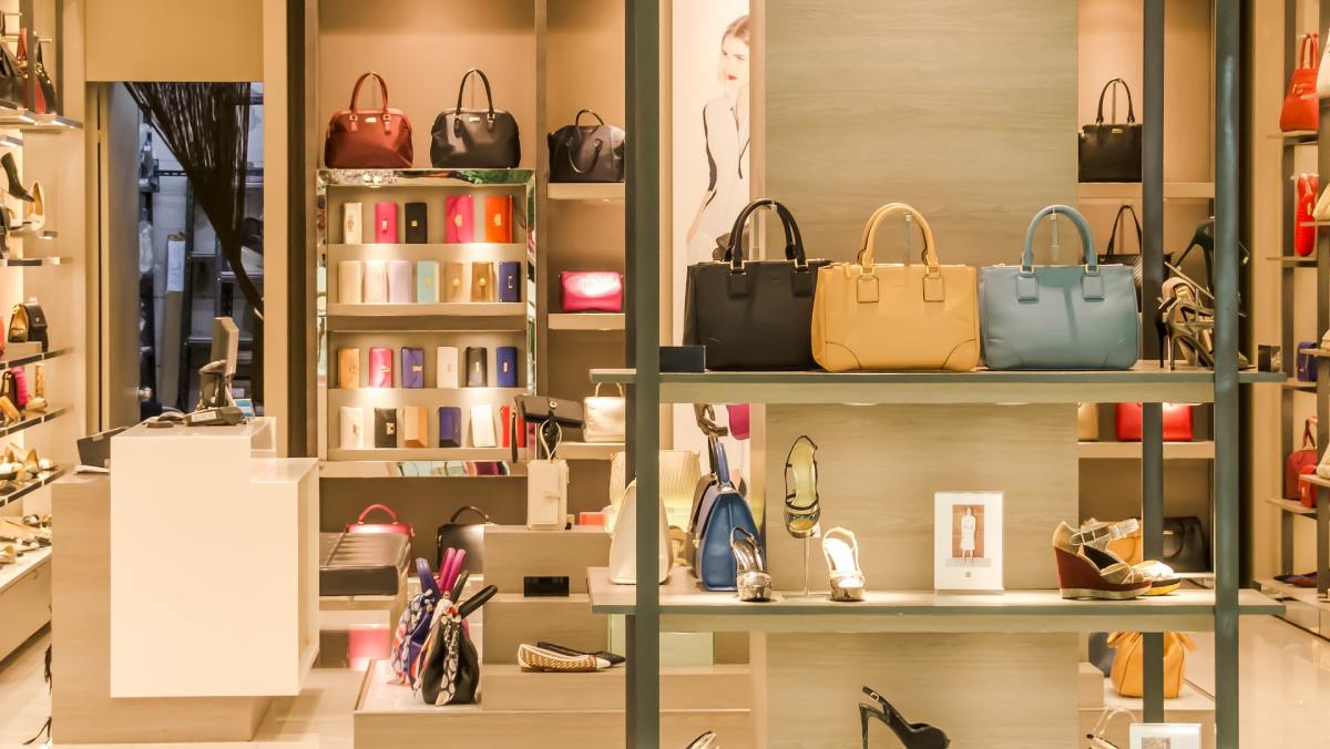 La emblemática marca española de calzado Castañer reinventa su experiencia comercial con un nuevo concepto de tienda 