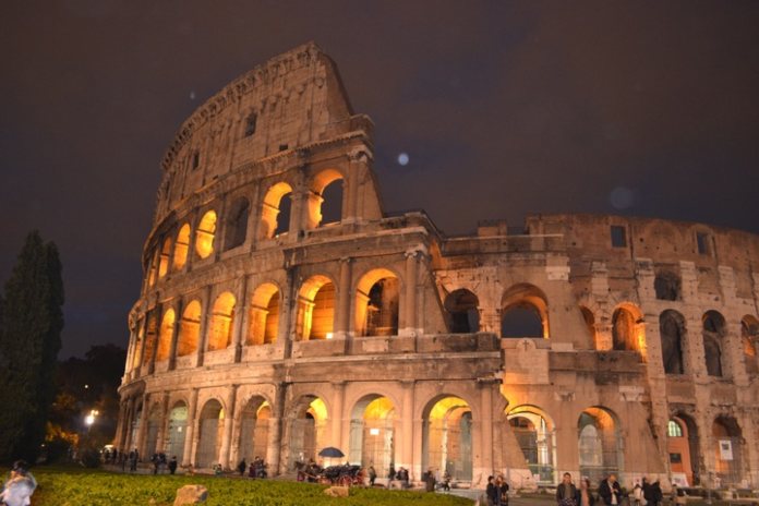 Arte de la Antigua Roma - Arquitectura - Coliseo de Roma
