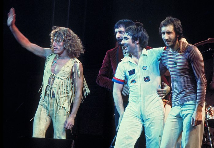 De izquierda a derecha: Roger Daltrey, John Entwistle, Keith Moon, Pete Townshend en un concierto en Chicago.