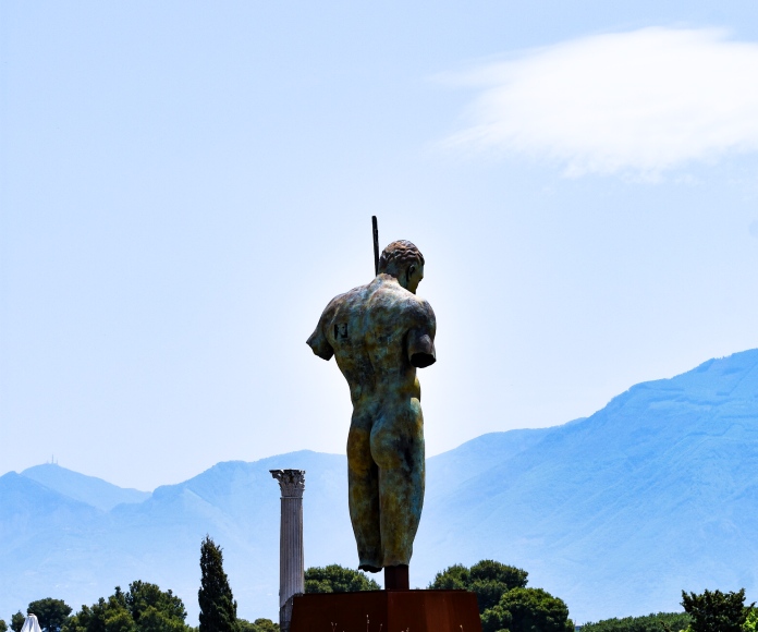 Estatua en Pompeya.