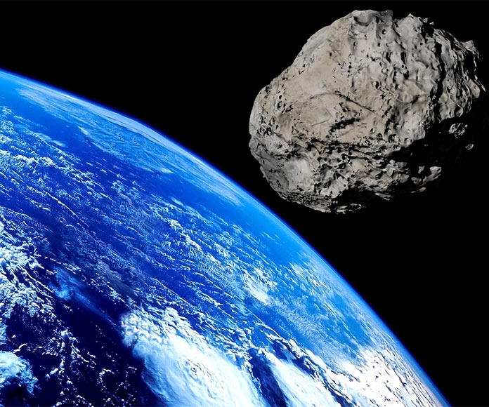 Asteroide dirigiéndose hacia el planeta Tierra