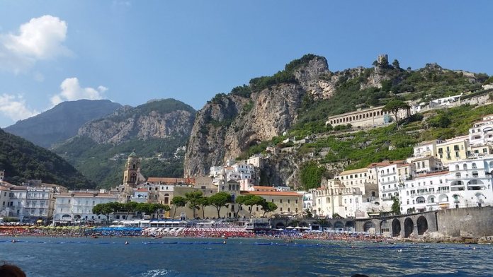 Ciudades costeras - Amalfi, Italia