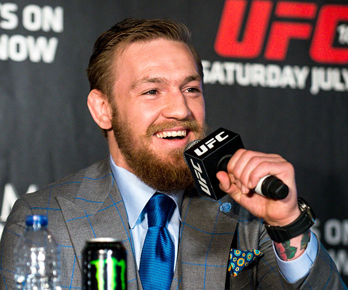Conor McGregor en sala de prensa de la UFC
