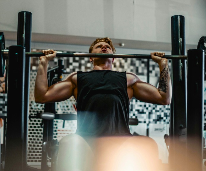 descenso de los niveles de testosterona en los hombres, causas y soluciones