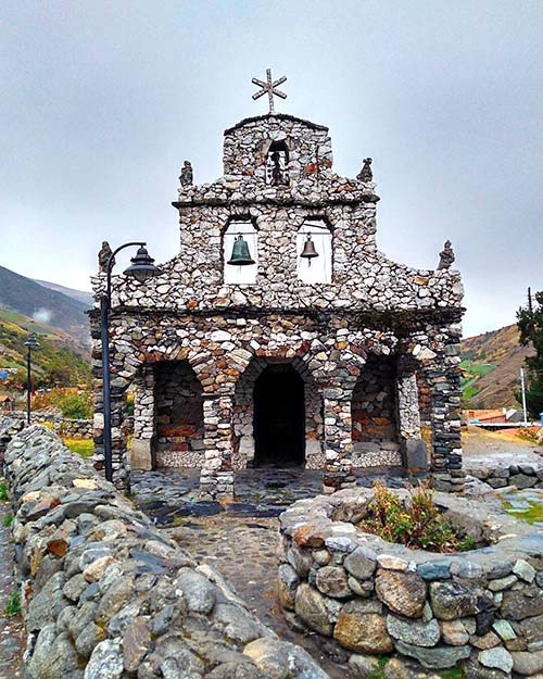 Construcciones antiguas: Capilla de Piedra, Venezuela