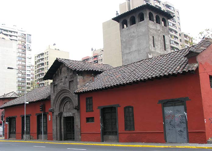 Construcciones antiguas: La Casa de Los Diez, Chile