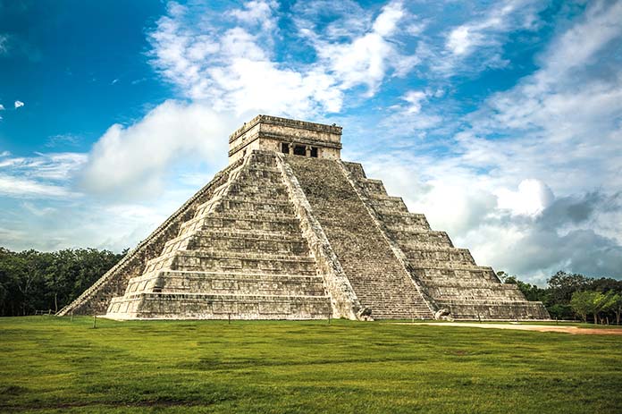 Edificios antiguos: Chichen Itzá, México