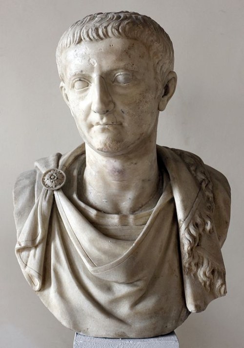 Busto de Tiberio - Museo Arqueológico Nacional de Italia