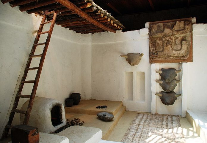 Épocas de la historia - Recreación de una vivienda del Neolítico