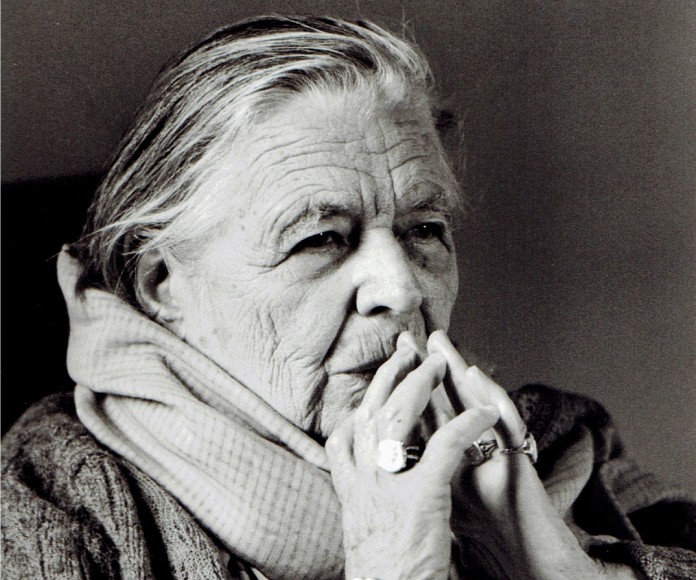 Fotografía de Yourcenar.