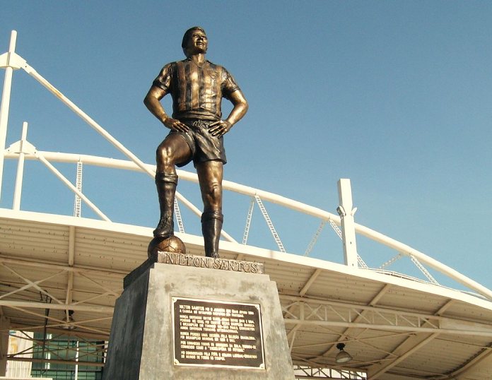 Estadios Olímpicos: Nilton Santos